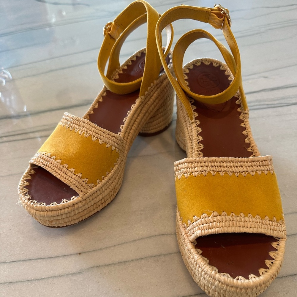 Tory Burch platform sandal sz 9